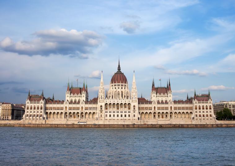 בניין הפרלמנט ההונגרי, בודפשט