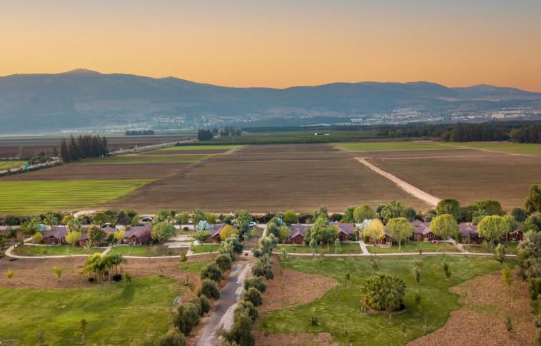 הוילג' - מלון מטיילים על הירדן