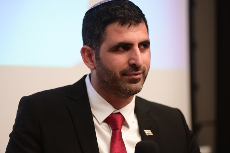 שר התקשורת שלמה קרעי