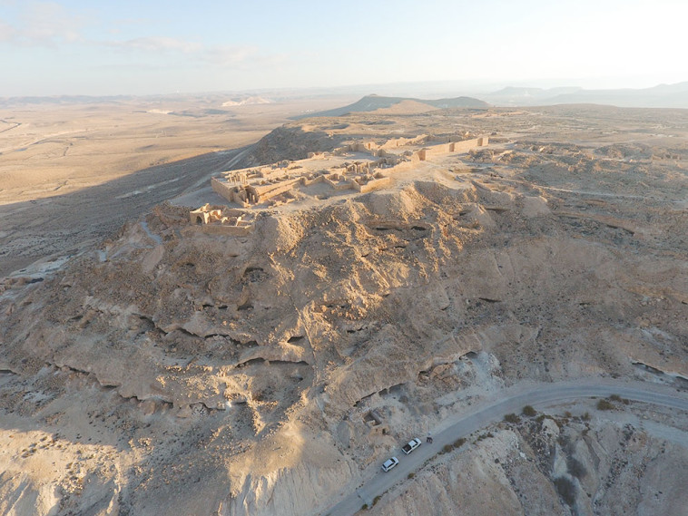 אתר החפירות בעבדת