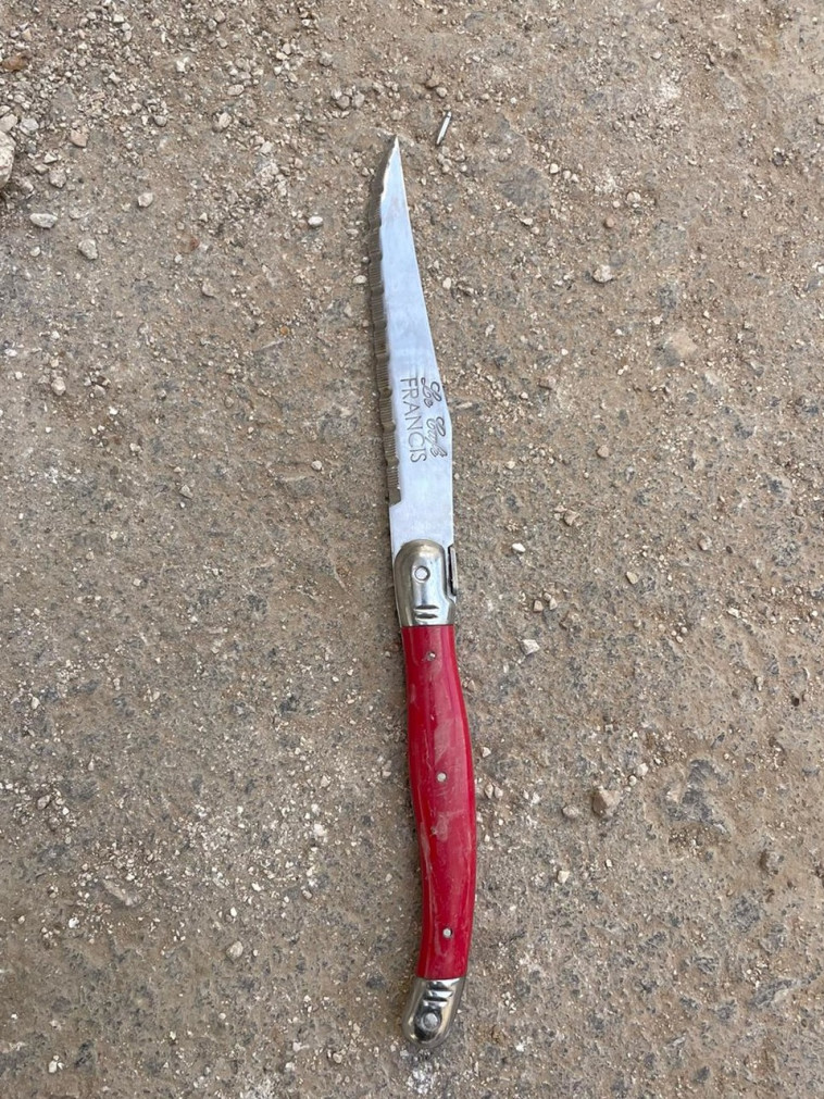 הסכין ששימשה את המחבלת