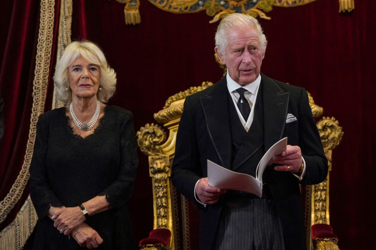 המלך צ'ארלס והמלכה קמילה