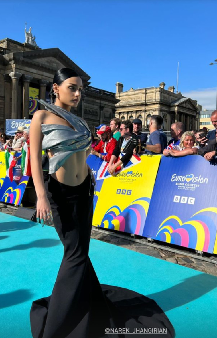 נציגת ארמניה באירוויזיון 2023, ברונט, על השטיח הטורקיז