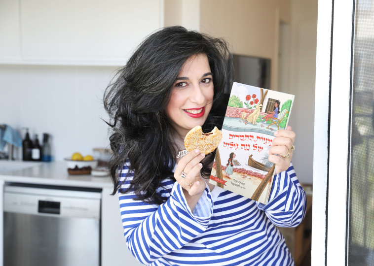 הסופרת ענת לב-אדלר