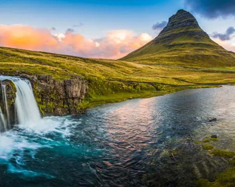 נורוויג'ן קרוז ליין לרייקיאוויק, איסלנד
