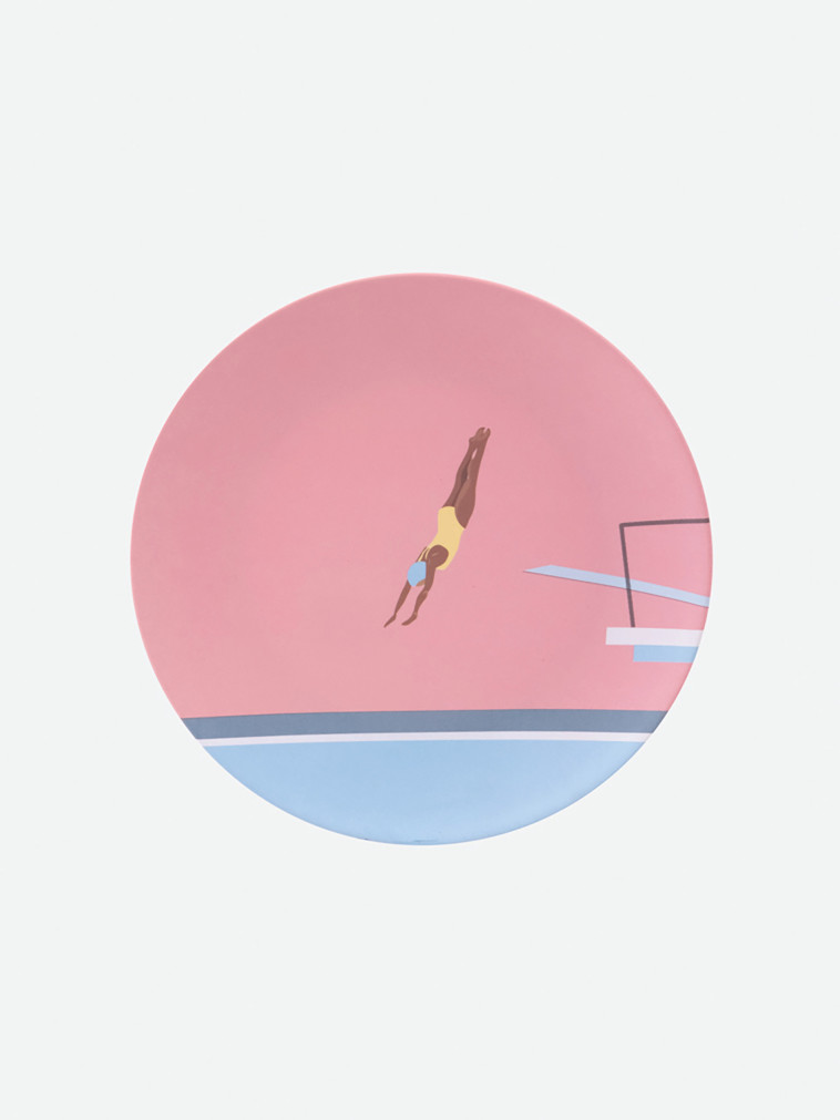 שקלצלחת עם איור שחיינית