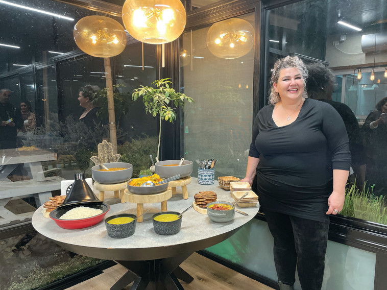 רותי וגילי מארחים מהלב 