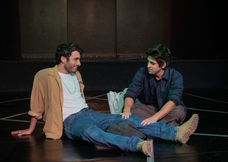 בר לוי ב''סימביוזה''