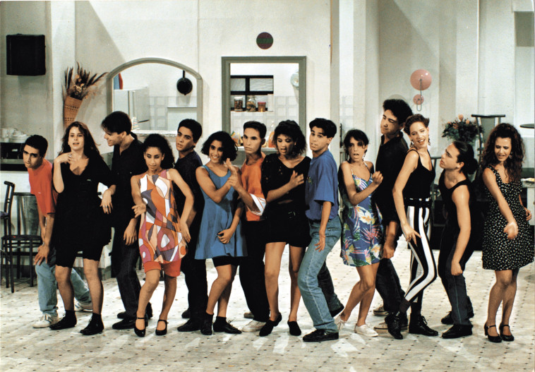 צעירי תל אביב ב''לא כולל שירות''