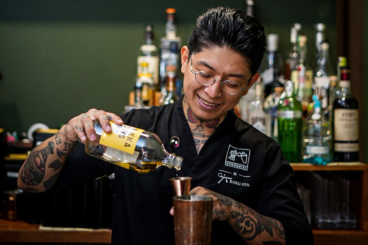 המיקסולוג סנטיאגו אורטיז ג׳אקום