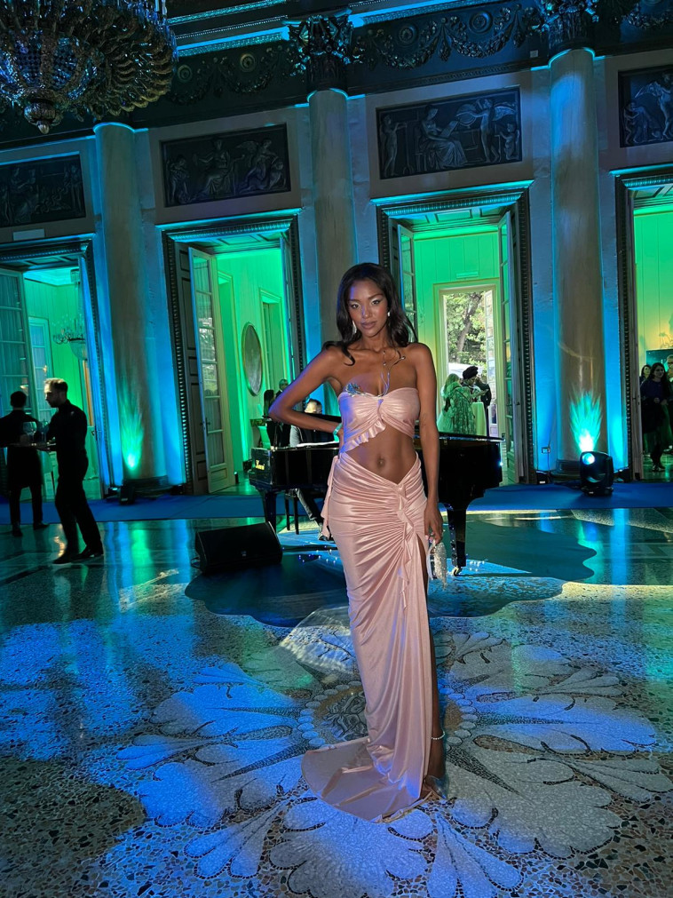 טיטי איינאו