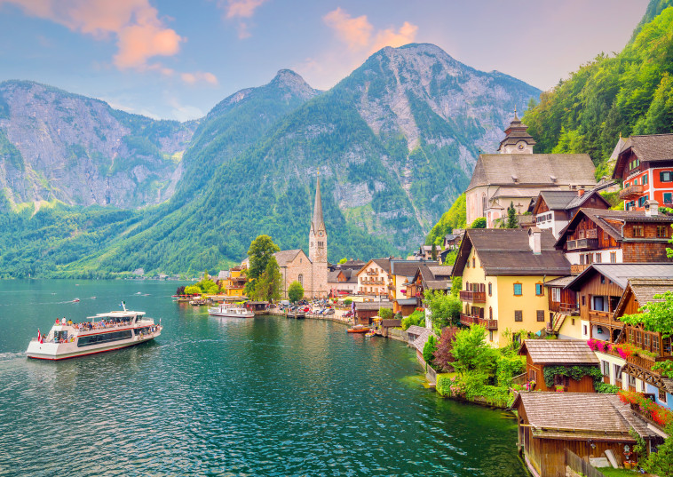 האלשטאט, אוסטריה. המדינה תככב בגדול על המפה בישראל