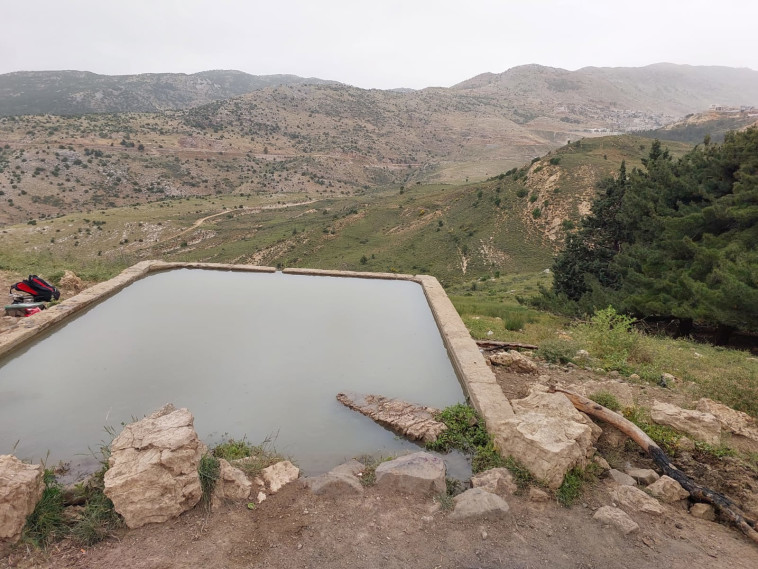 עין חרמון - עין נמרוד