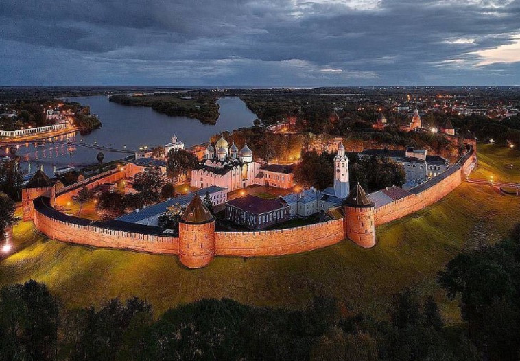 נובגורוד, רוסיה