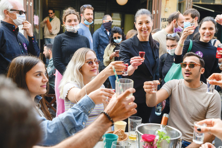 מפלגת העבודה בקמפיין לפני הבחירות (צילום: אבשלום ששוני, פלאש 90)