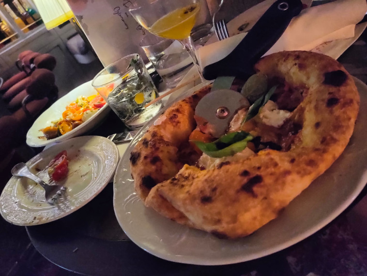 פיצה מרגטלה