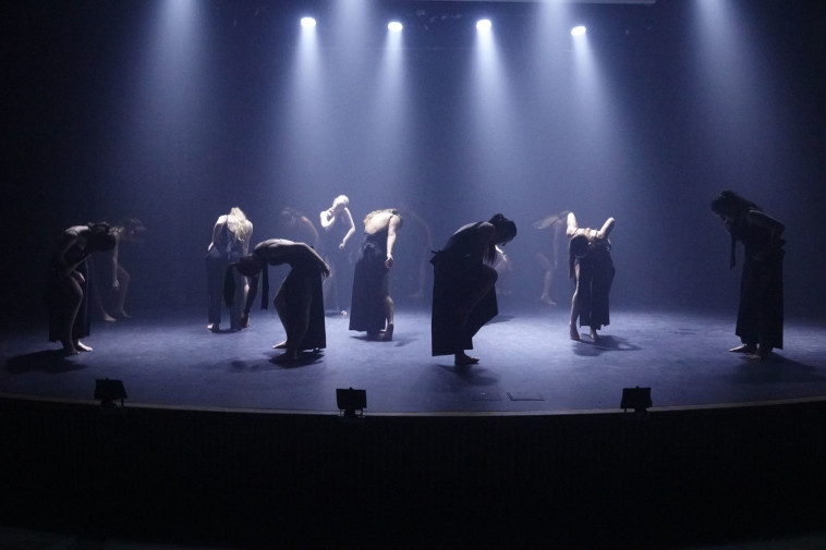 מופע הריקוד בחטיבת ביניים זאב בהרצליה