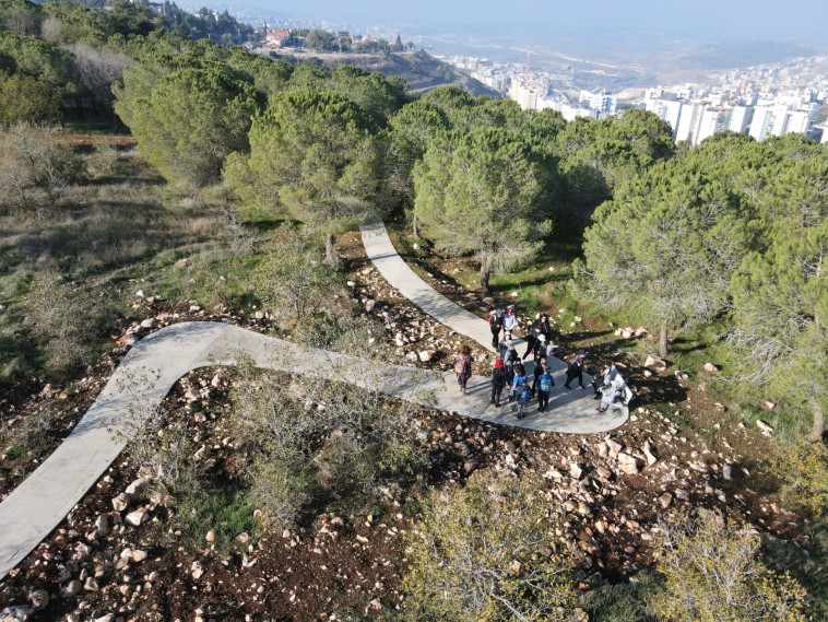 טיילת צ'רצ'יל  (צילום: דוברות עיריית נוף הגליל)