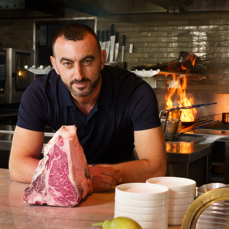 פאדי דבאח. אומניה