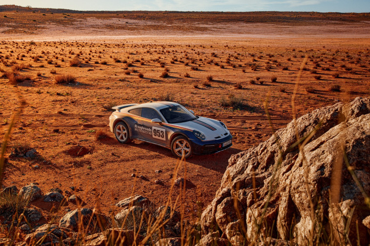 Porsche 911 Dakar