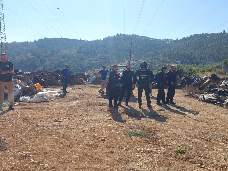 כוחות הכיבוי וההצלה בשטח