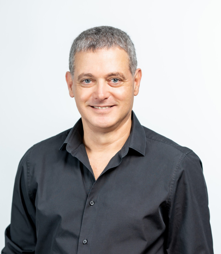 מנכ''ל i4valley, סיון יחיאלי