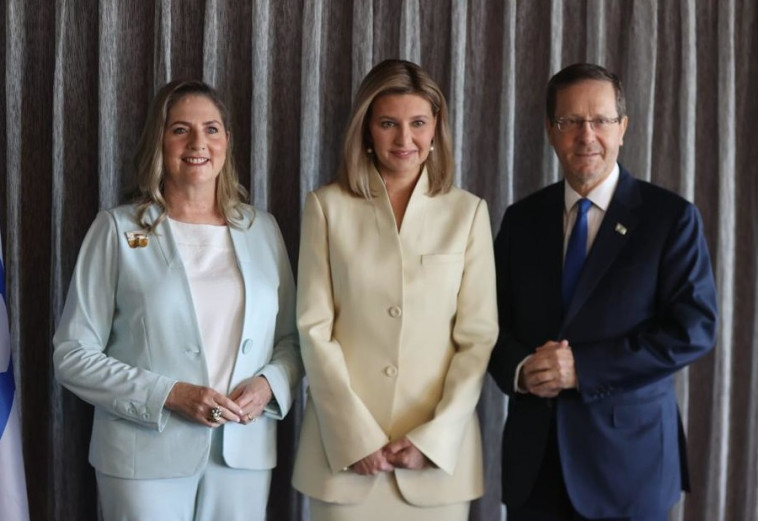 אולגה זלנסקה ונשיא המדינה יצחק הרצוג ורעייתו מיכל