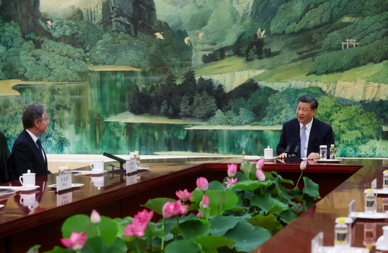 שר החוץ האמריקאי בלינקן בפגישה עם הנשיא הסיני בבייג'ינג (צילום: gettyimages)