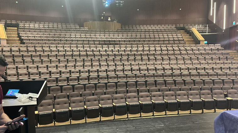 מרכז התרבות דוהל בשכונת התקווה אחרי השיפוץ