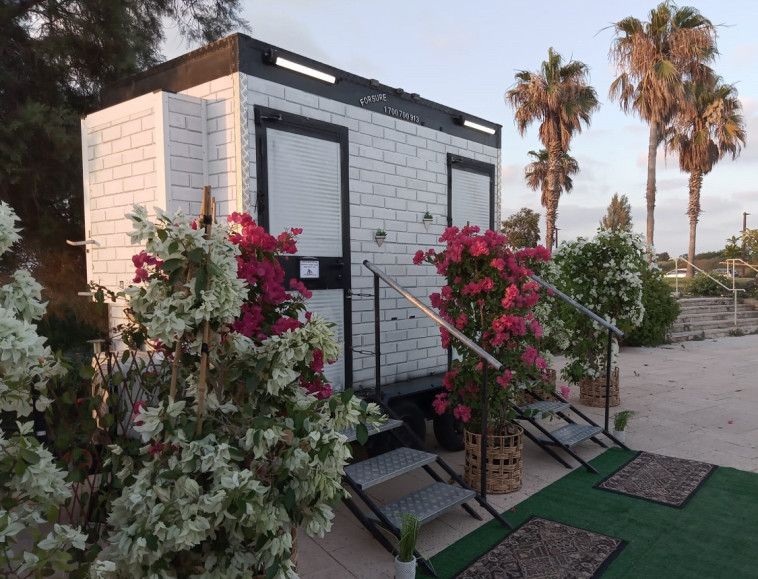 שירות השכרת שירותים ניידים בקרונות שירותים המודרניים