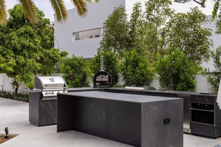 מותאמים למזג האוויר הישראלי. מטבחי החוץ של מבו מטבחים