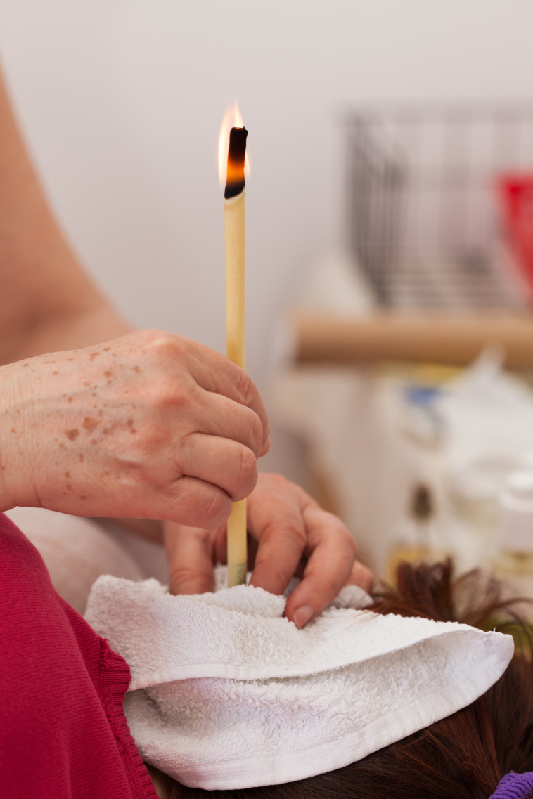 נר שעווה מיוחד לאוזן, יש להיוועץ במומחה