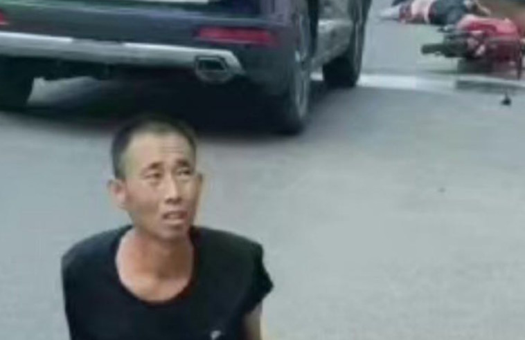 החשוד במעשים לאחר שנתפס