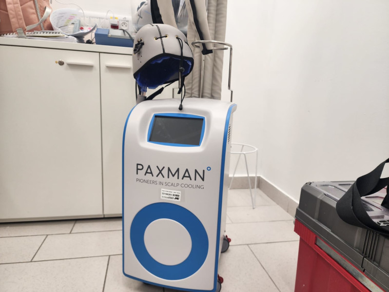 הכובע המיוחד