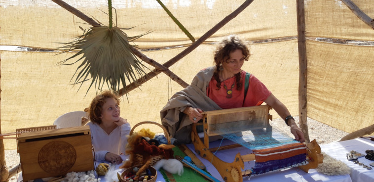 סדנת טוויה ואריגה במוזיאון מורשת החשמונאים