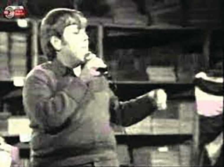 צחי נוי בצוות הווי גולני