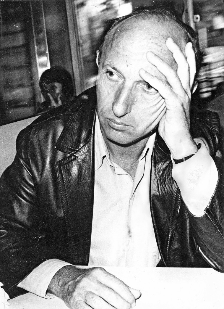 צבי זמיר ראש המוסד