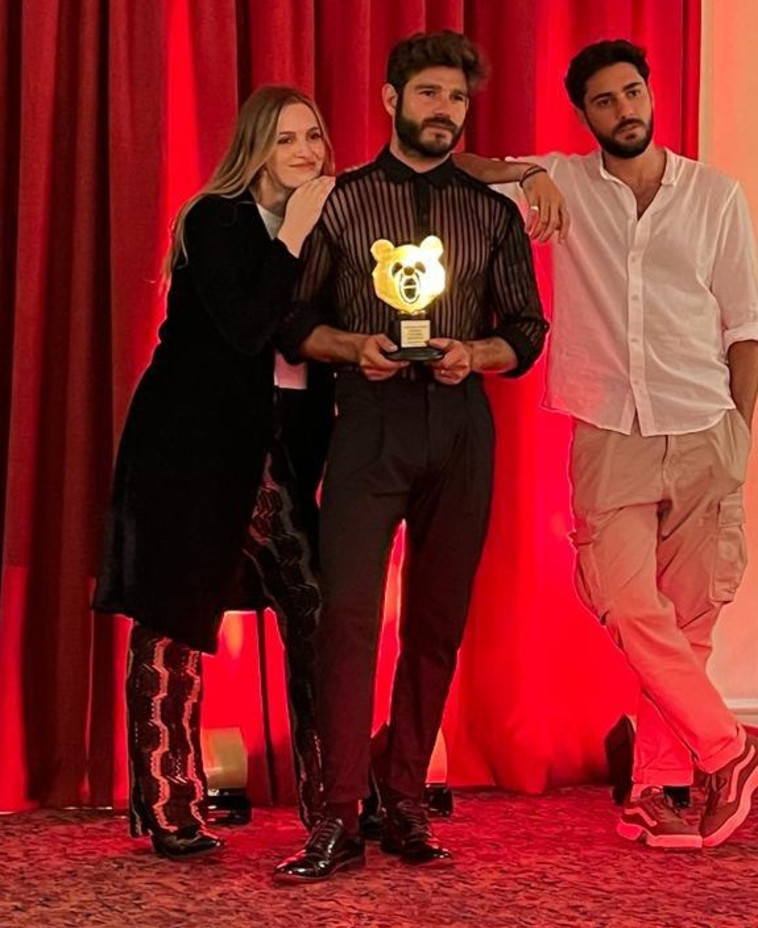 כוכבי ''שמיים אדומים'' בפסטיבל ברלין