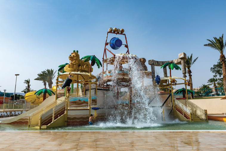 הבריכה במלון יו ספלאש ריזורט באילת