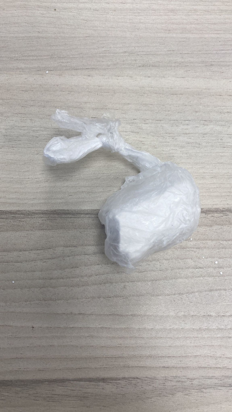 הסמים שנמצאו בתוך הרגל התותבת