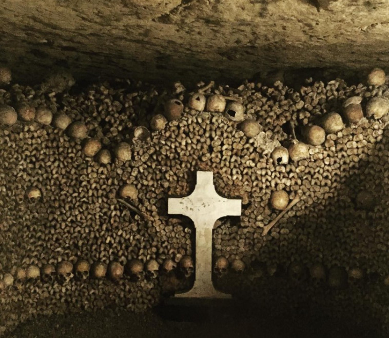 הקטקומבות של פריז, צרפת