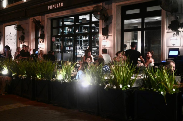 מסעדה פתוחה בתל אביב ב-ט' באב