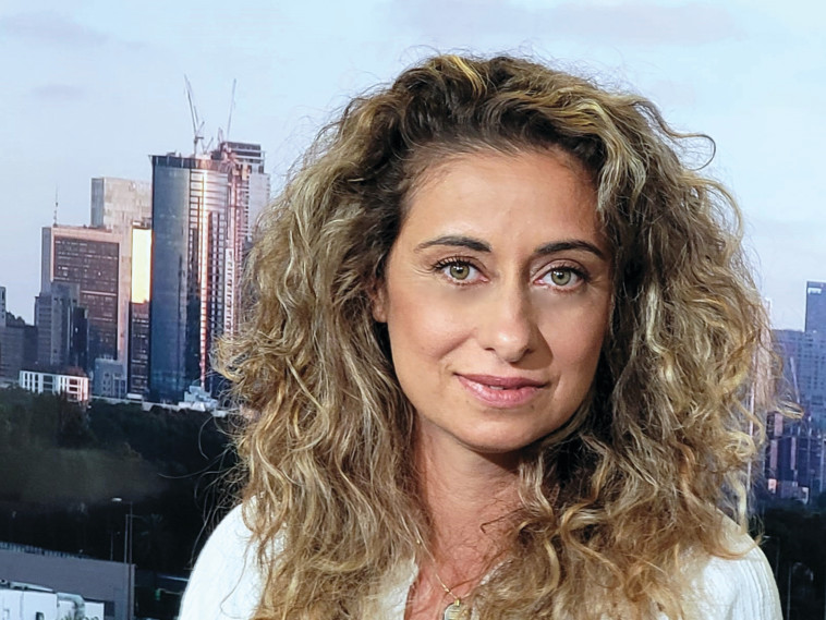 עמית שבתאי, מנהלת סחר ויבוא, קרביץ