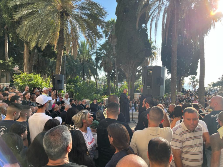עצרת תפילה לצאת צום תשעה באב בסטלה מאריס בחיפה (צילום: המנזר הכרמליתי)