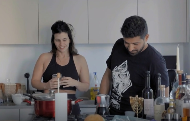 מור ושניר, חתונה ממבט ראשון