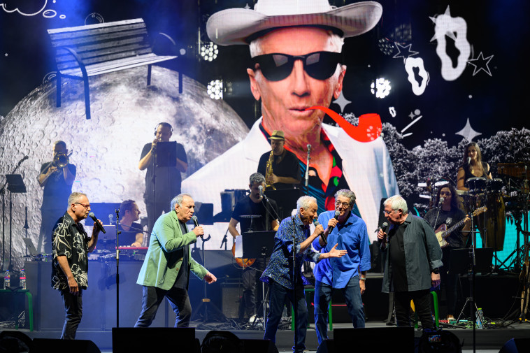 ''זהו זה'' בקיסריה