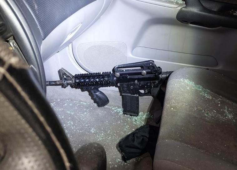 אחד מכלי הנשק שנתפסו בידי החוליה  