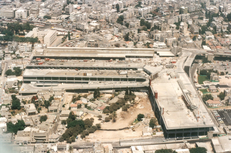 התחנה המרכזית החדשה בתל אביב, 1993