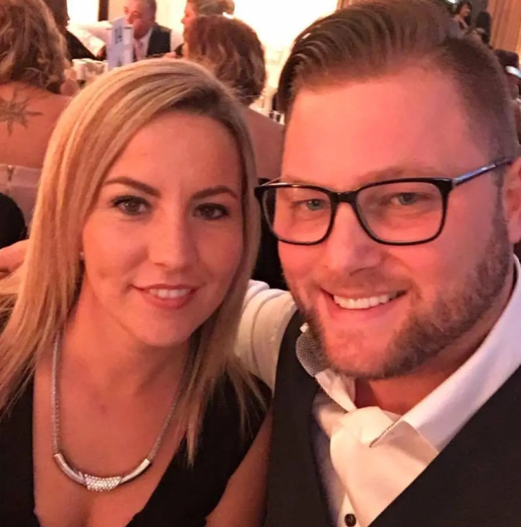 דניאל וקנדיס בימים טובים יותר