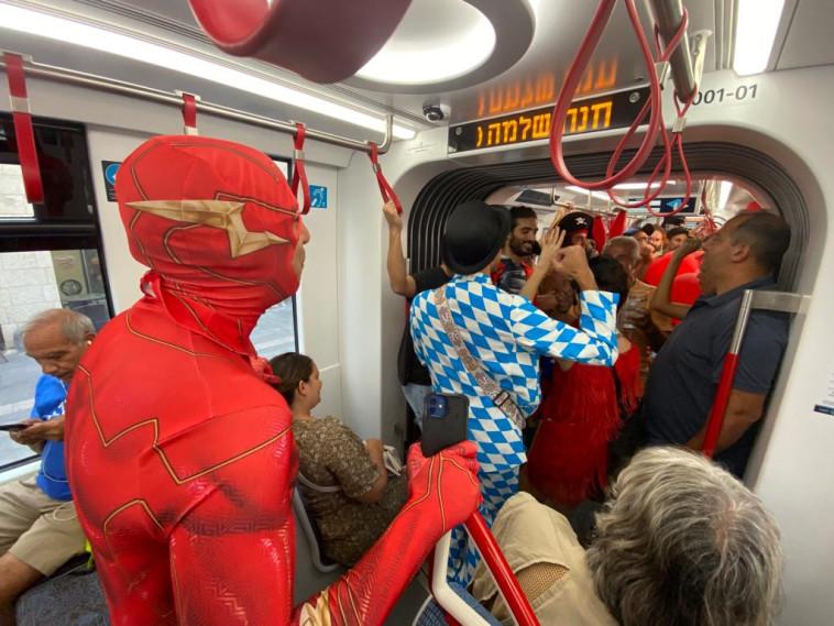 הקו האדום של הרכבת הקלה